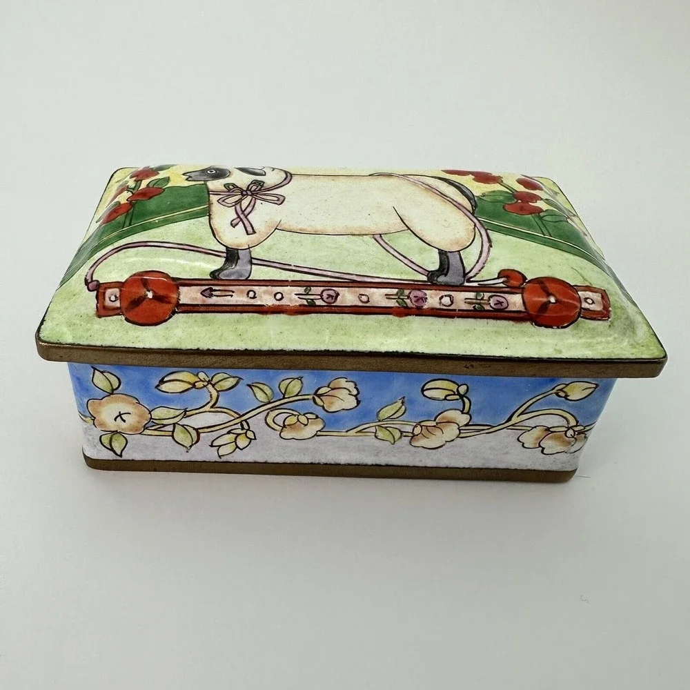 Chinemel enamel box